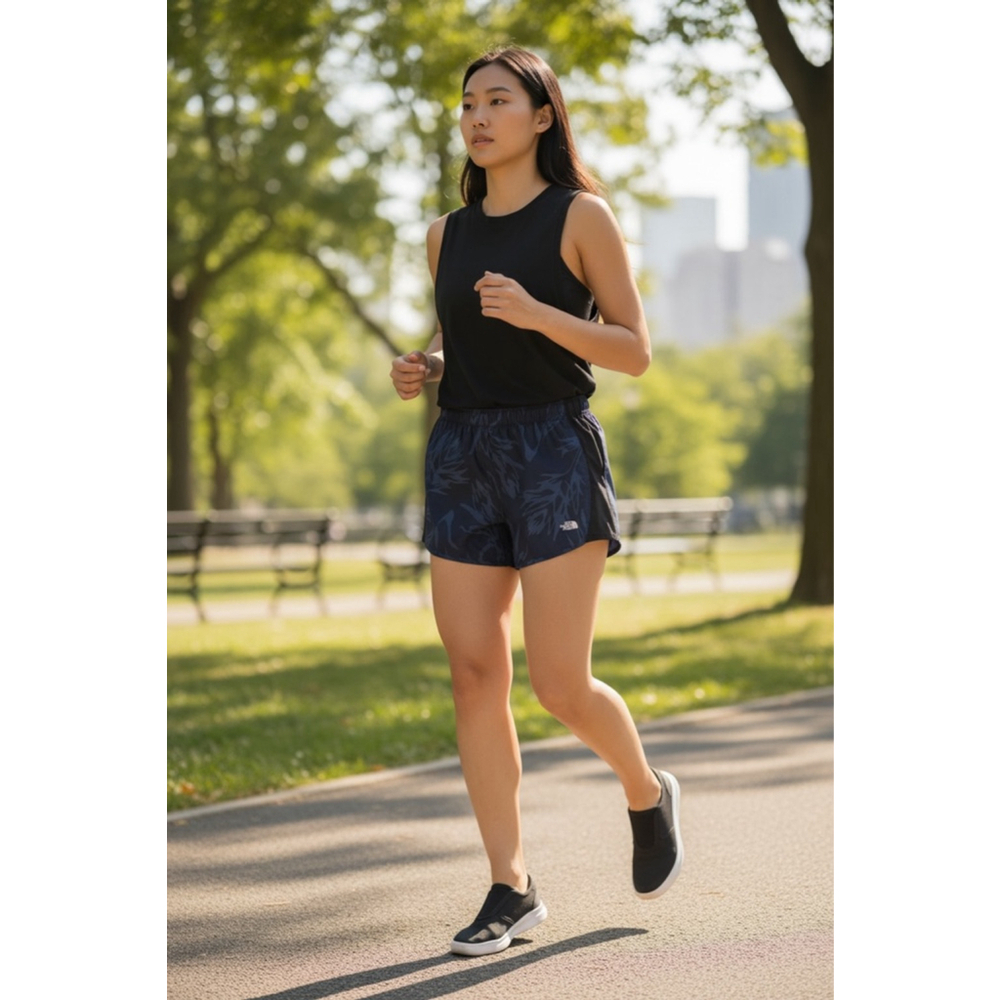 Women's The North Face elevation Shorts, Size m Blue ws42